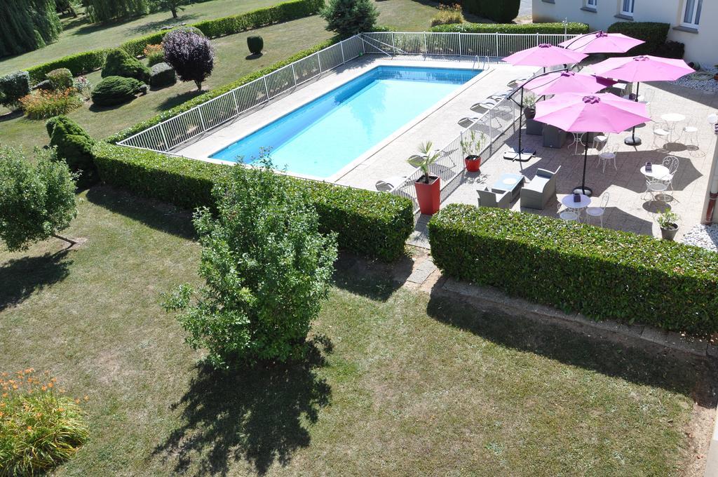 Hotel Ibis Styles Gien Exterior foto