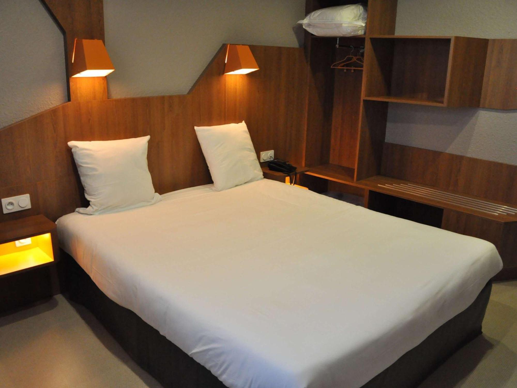 Hotel Ibis Styles Gien Exterior foto